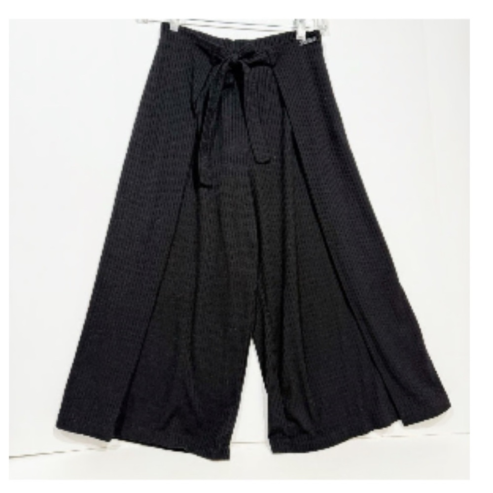 Betsey Johnson Performance Black Wide Leg Pants Wrap Front M Medium New NWT - Picture 10 of 10